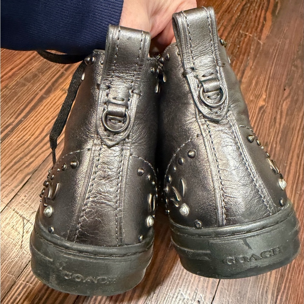 Coach C216 High Top Sneakers W/ Prairie Rivets Gun Metal Silver Sz 6.5 Designer - Picture 3 of 9